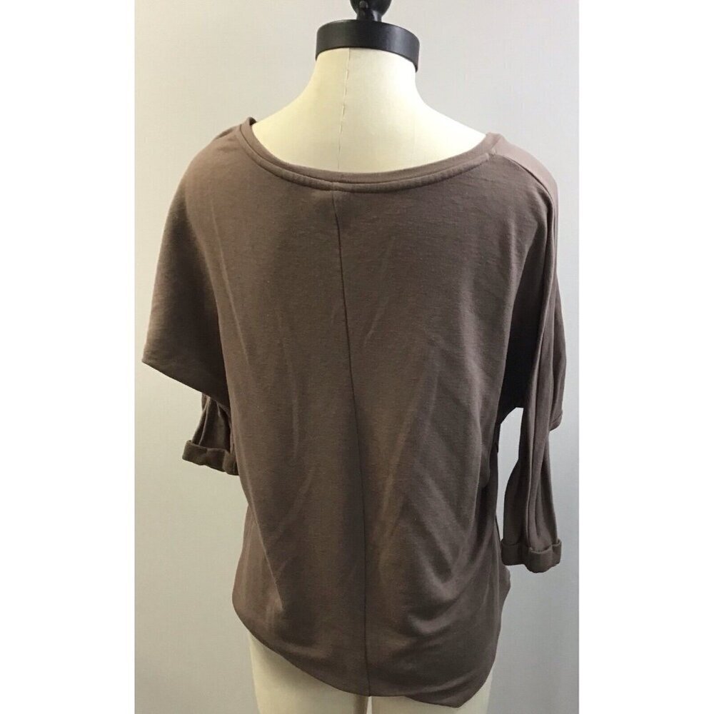 Womans Tresics Brown Shirt Size MD